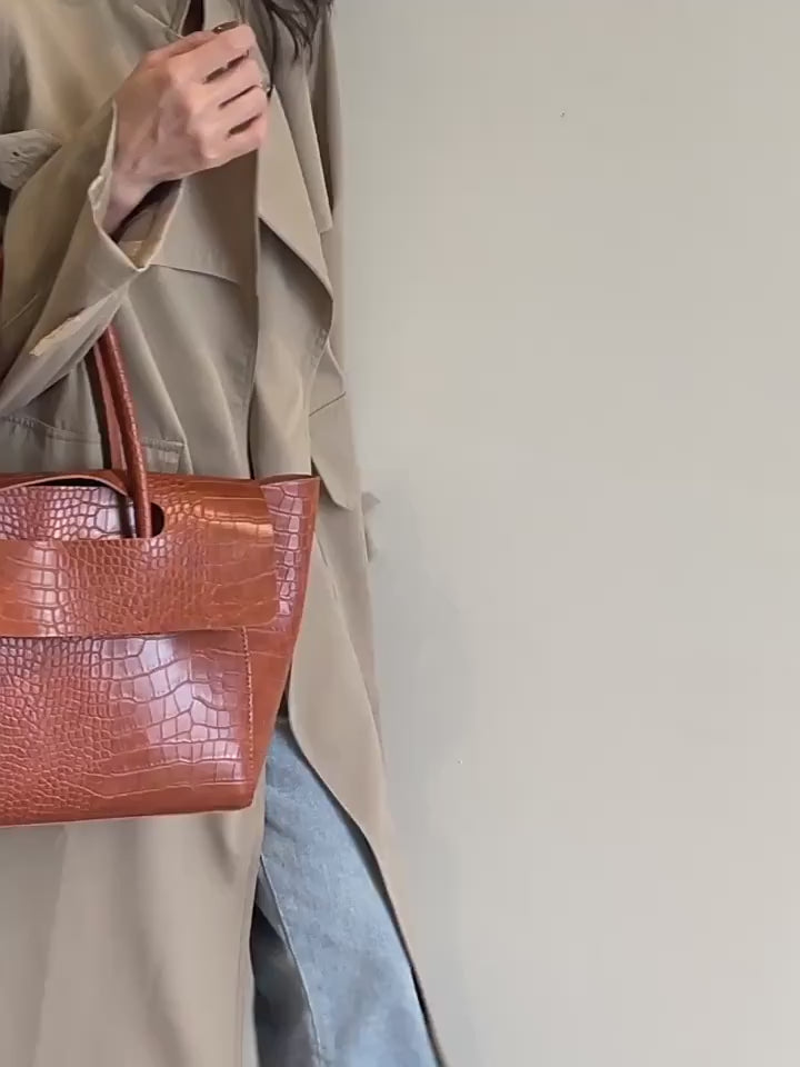 PAULINE Tote bag